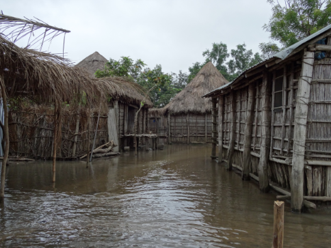 Togbota est sous l'eau!